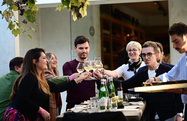 Cilento, Trentinara, Via Roma, Tredaniele Shared Wine Tasting