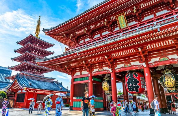 Tokyo Morning Tour : Meiji Shrine, Asakusa and Fire Ritual