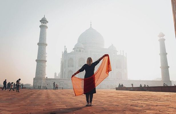 Private Car 5-Day Golden Triangle Tour with Pushkar from Delhi