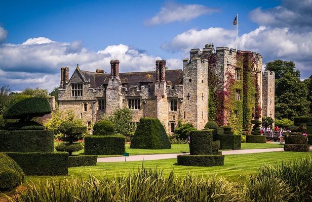 Panoramic London Tour with Tower of London and Hever Castle