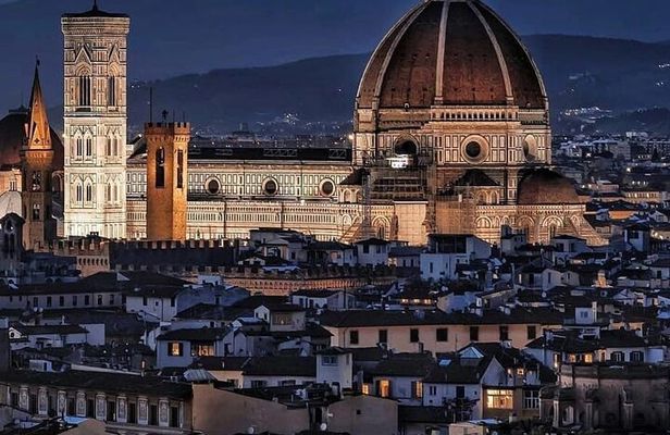 Explore Florence with Electric Mini Car Night Tour
