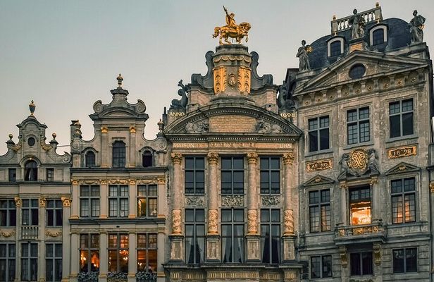 Explore Brussels Private Walking Tour with Local Guide