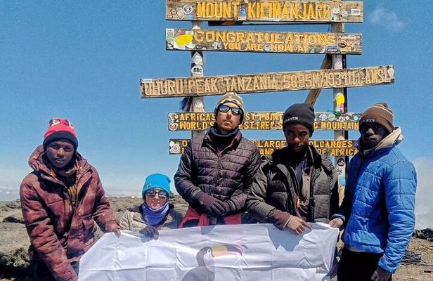 Kilimanjaro Climb via Lemosho Route for 7 Day (All Inclusive)