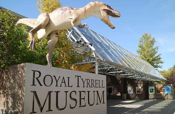 Full Day Drumheller Tour from Calgary
