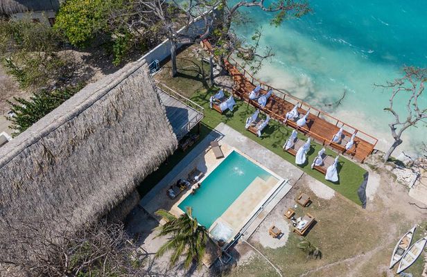 Full Day Tour on 3 Islands in Cartagena 