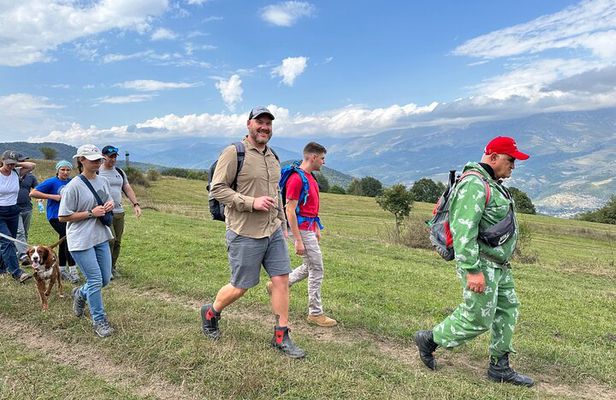 Private Hiking Day Trip to Dilijan National Park and Lake Sevan 