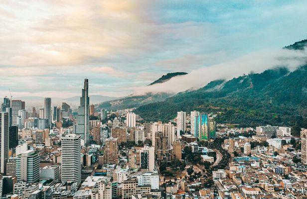 Bogota Private Tour during Airport Connection