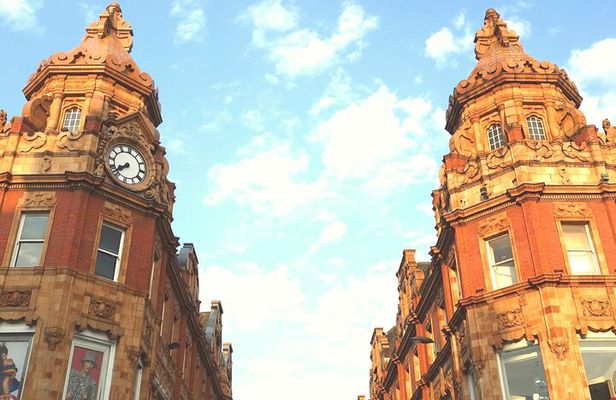 Explore Leeds in 60 minutes with a Local - Private Tour