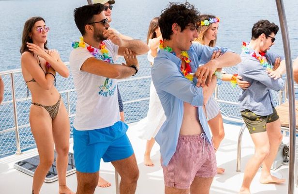 Catamaran tour
