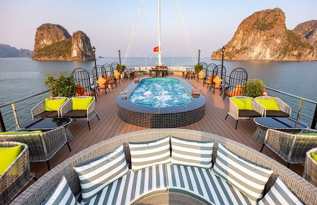Amethyst Luxury Halong Cruise from Hanoi by Expressway