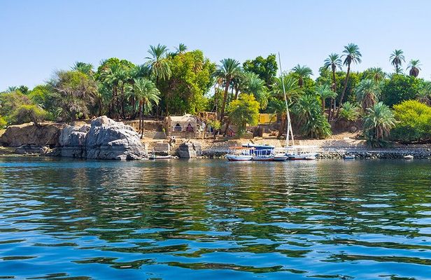 Sunset Felucca Ride Tour in Luxor