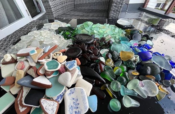 Hike St. Kitts: Sea Glass Discovery at Volcanic Beach