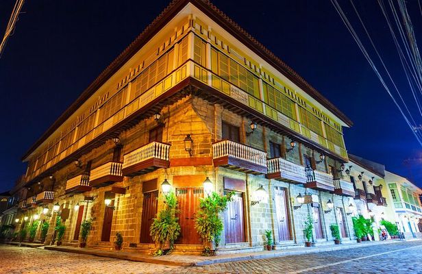 Manila Historical Highlights Private Half Day Tour