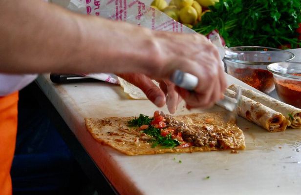 Istanbul Food Tour Ten Tastings and Local Highlights