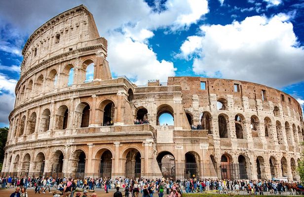 Rome: Best of Colosseum and Roman Forum Small Group Guided Tour