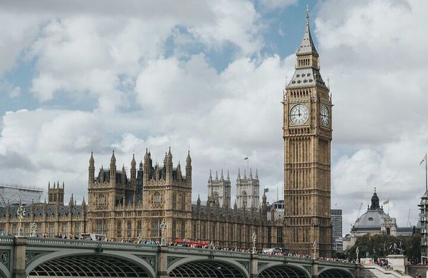 London 4.5 Hour Private Car Tour Hotel Pick Up and Drop Off