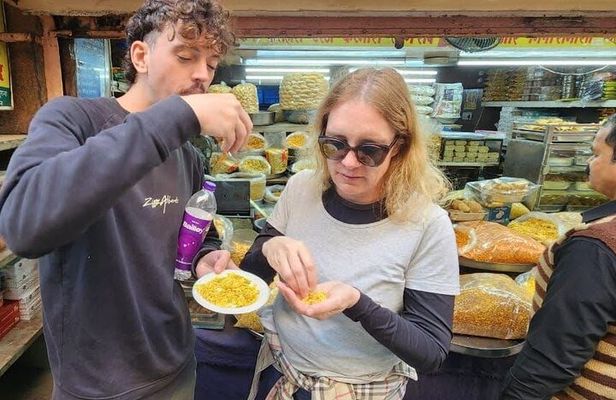 IWT eating/walking tour&certified cooking workshop