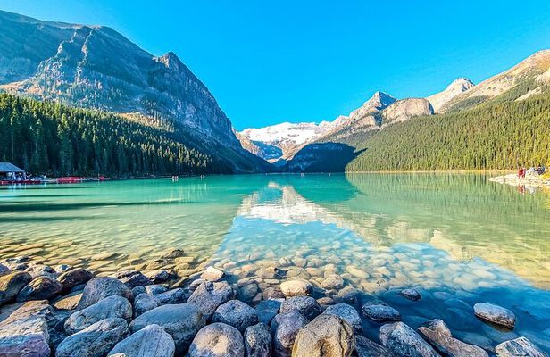 Lakes Advanture: Explore 4 Stunning Lakes in Banff & Yoho