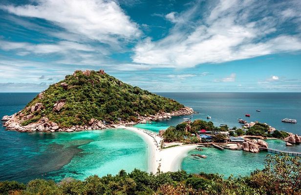  Speedboat Tour to Koh Tao and Koh Nang Yuan
