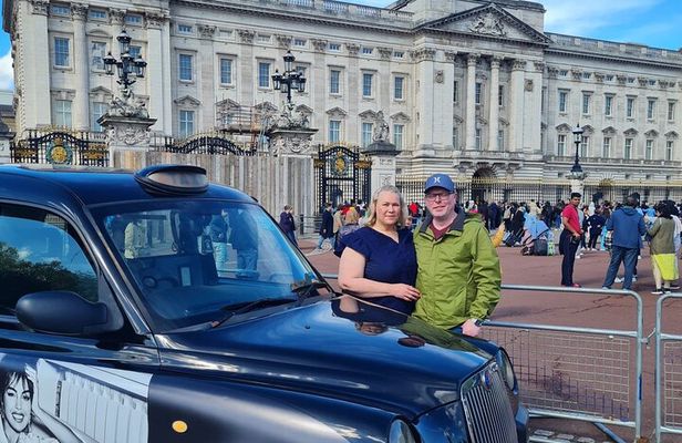London Layover Private Black Cab Tour with Heathrow Hotel Pick Up
