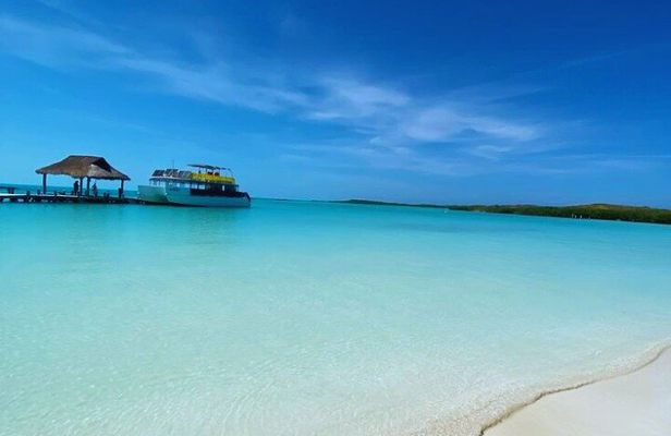 Isla Contoy & Isla Mujeres All inclusive with Buffet & open Bar