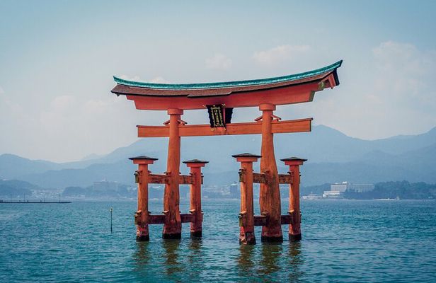 Majestic Mt. Fuji & Hakone Retreat –A Private Day Tour from Tokyo