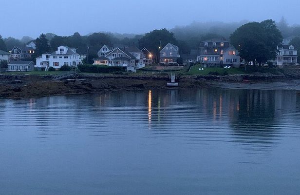 Boos and Brews Walking Ghost Tour of Boothbay Harbor