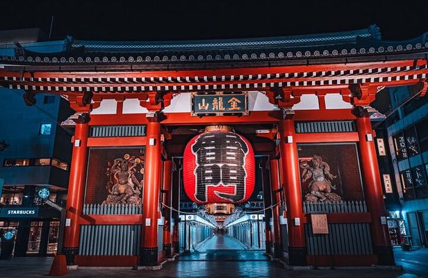 Asakusa Night Evening Walking Tour with English-Speaking Guide