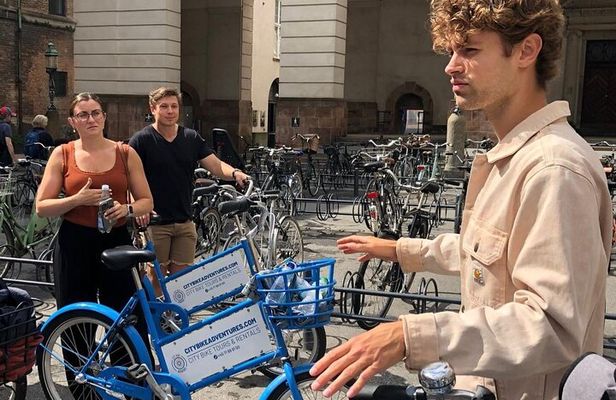 Copenhagen 1.5-hour City Highlights Bike Tour