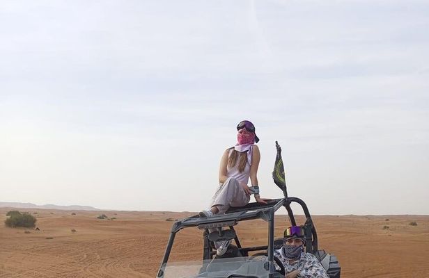 Combo Safari Dinner 30 min buggy 1000cc open desert with guide