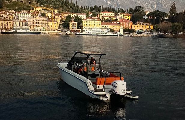 Lake Como: 1-hour boat tour share