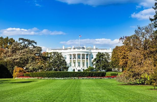 DC Monuments and Memorials Tour Day Tour