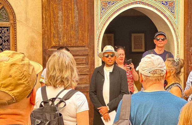 Great tour of marrakech trough the old Medina