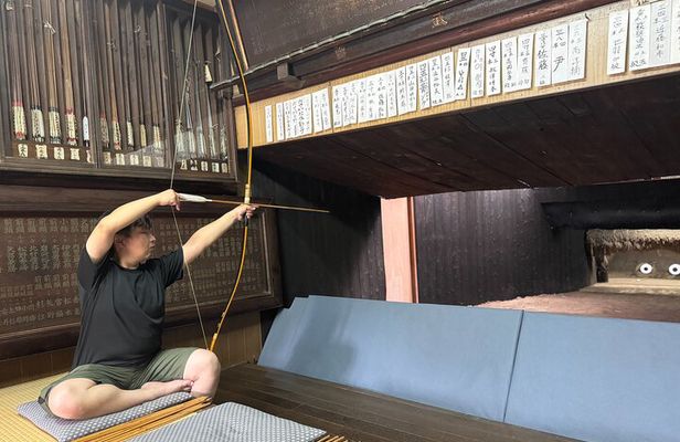 160 Years Authentic Sitting Archery Experience in Kyoto