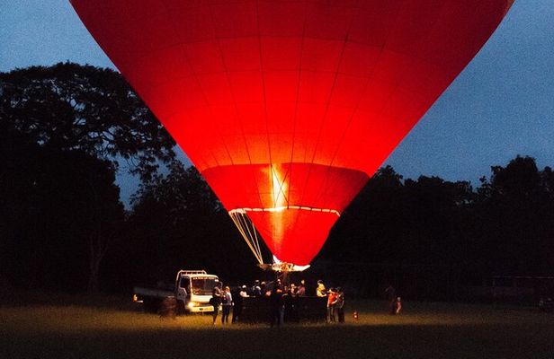 Hot Air Ballooning from Kandalama