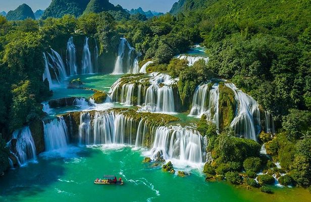 Cao Bang to Ba Be Lake 3 Day Van Tour