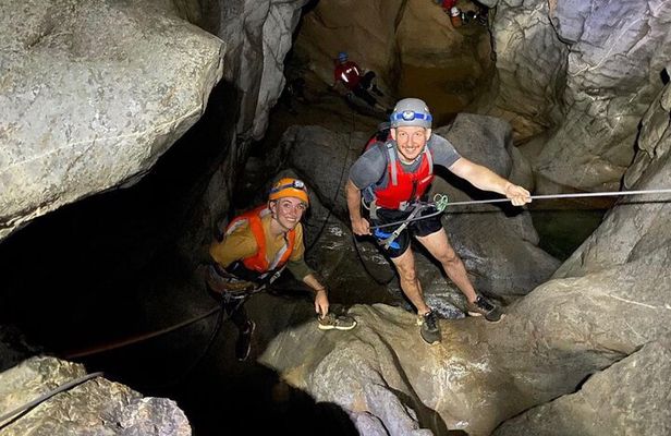 Al Hoota Cave Canyoning