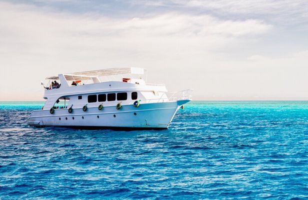 Sharm El-Sheikh: Ras Muhammed & White Island By Boat & intro Dive