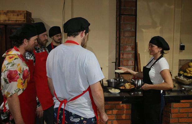 Experience the Authentic Costa Rican Cuisine in La Fortuna