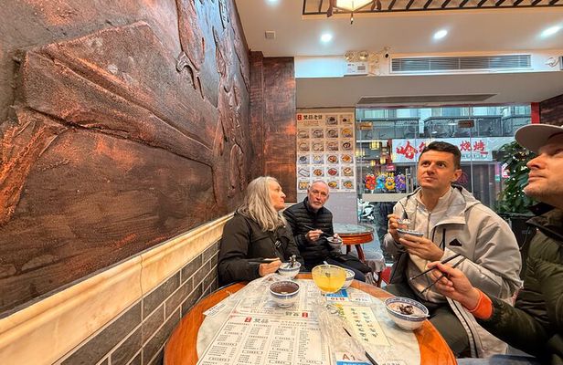 Shanghai Breakfast Food and Culture Tour