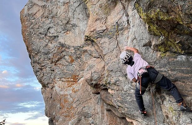 Rock Climb Rocky Mountain National Park