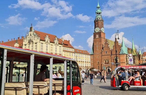 Wroclaw tour with e-bus, 2 h (English guide) group 1-4 people.
