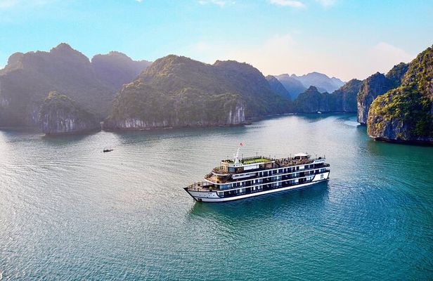2 Day Lan Ha Bay Kite Cruise Adventure from Hanoi