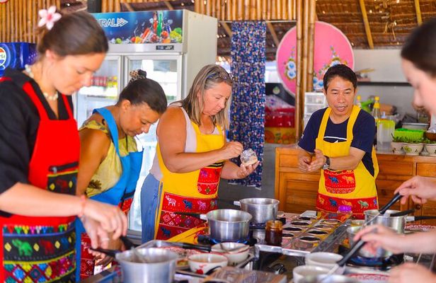 Smart Cook Thai Cookery School in Aonang, Krabi
