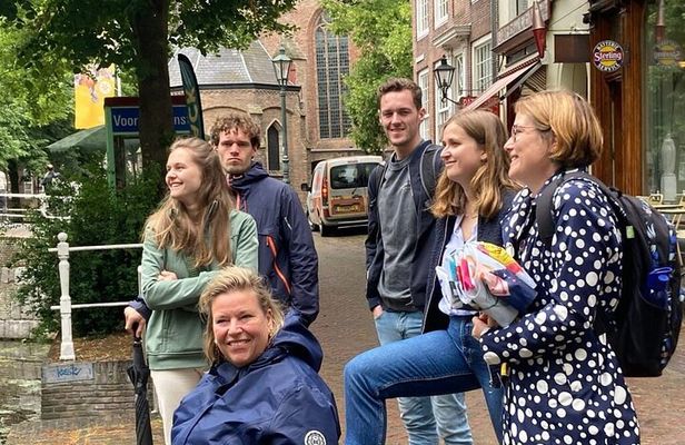 The Hague & Delft: Art, Royals & Delft Blue Private Day Tour
