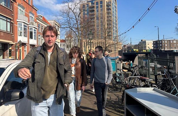 Private Tour of The Hague and Delft with Mauritshuis and Pottery