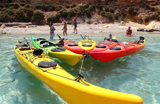 Guided Kayak Tour in Favignana