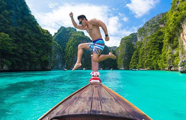 Phi Phi Pileh Lagoon Bamboo Island by Speed boat