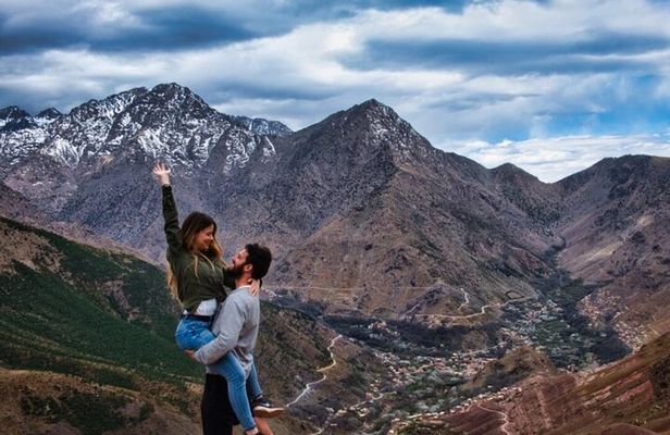 Marrakech: Taoudja Summit Atlas Mountains Day Hike & Lunch