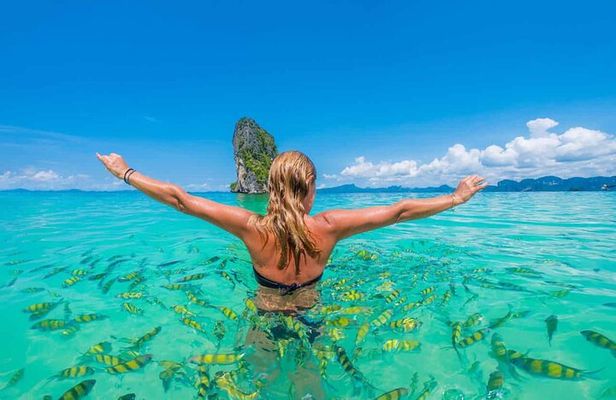 Early bird Krabi to Phi Phi islands + 4 Islands by Speedboat